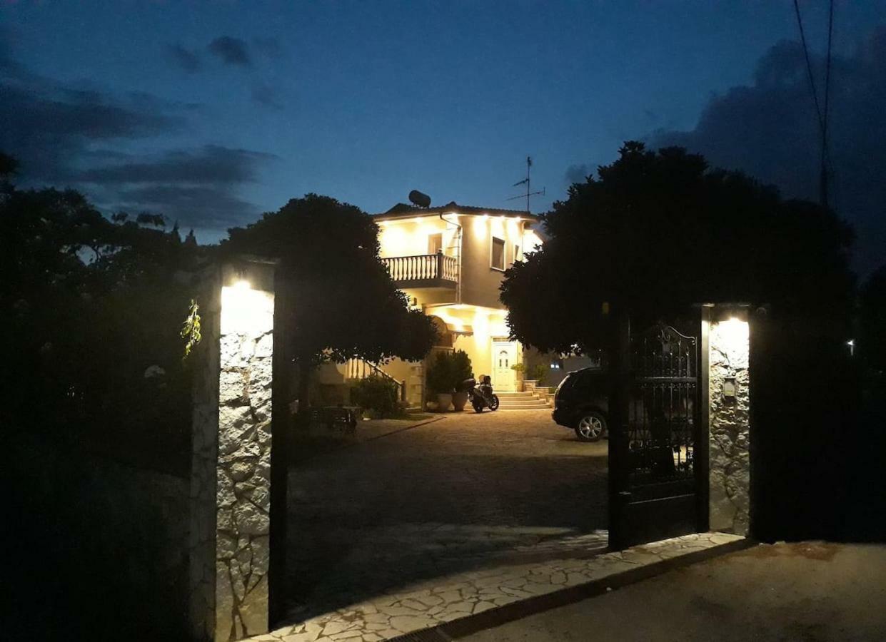 Luxury Country House In Kalamata / Sp Exterior foto